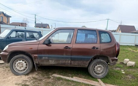 Chevrolet Niva I рестайлинг, 2003 год, 370 000 рублей, 2 фотография