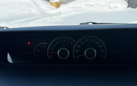 Toyota Noah III, 2013 год, 1 415 000 рублей, 9 фотография