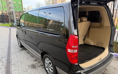 Hyundai H-1 II рестайлинг, 2019 год, 3 500 000 рублей, 7 фотография