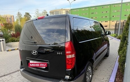 Hyundai H-1 II рестайлинг, 2019 год, 3 500 000 рублей, 6 фотография