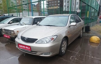 Toyota Camry V40, 2003 год, 600 000 рублей, 1 фотография