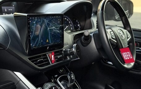 Toyota Esquire I, 2020 год, 3 100 000 рублей, 13 фотография
