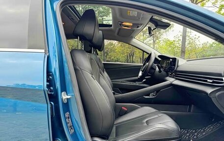 Hyundai Elantra, 2022 год, 1 262 000 рублей, 12 фотография
