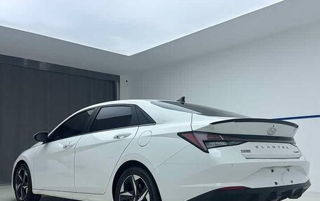 Hyundai Elantra, 2022 год, 1 260 000 рублей, 4 фотография