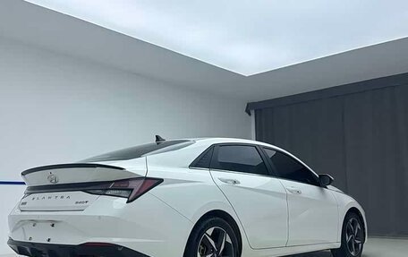Hyundai Elantra, 2022 год, 1 260 000 рублей, 6 фотография