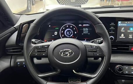 Hyundai Elantra, 2022 год, 1 300 000 рублей, 9 фотография
