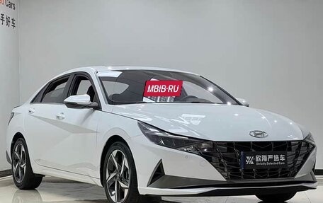 Hyundai Elantra, 2022 год, 1 300 000 рублей, 3 фотография