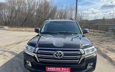 Toyota Land Cruiser 200, 2015 год, 4 100 000 рублей, 1 фотография