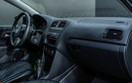Volkswagen Polo VI (EU Market), 2012 год, 595 000 рублей, 14 фотография