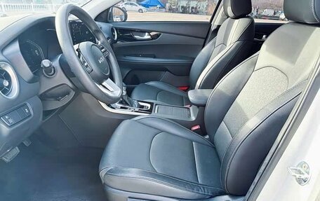 KIA K3, 2022 год, 1 205 000 рублей, 17 фотография