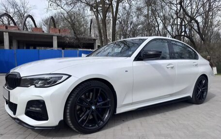 BMW 3 серия, 2019 год, 4 000 000 рублей, 3 фотография