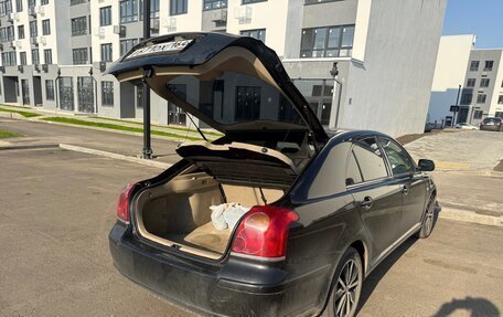 Toyota Avensis III рестайлинг, 2004 год, 620 000 рублей, 7 фотография