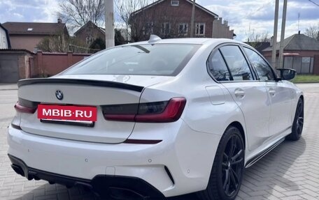 BMW 3 серия, 2019 год, 4 000 000 рублей, 2 фотография