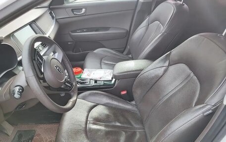 KIA Optima IV, 2019 год, 1 800 000 рублей, 10 фотография