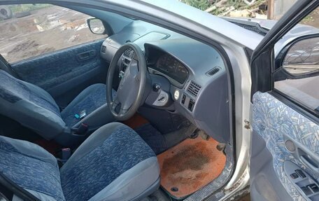 Toyota Ipsum II, 1996 год, 380 000 рублей, 3 фотография