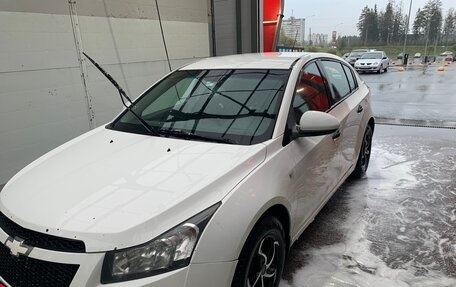 Chevrolet Cruze II, 2011 год, 590 000 рублей, 6 фотография