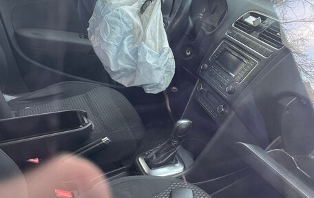 Volkswagen Polo VI (EU Market), 2012 год, 300 000 рублей, 5 фотография