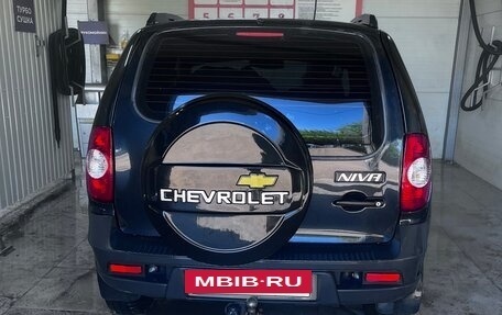 Chevrolet Niva I рестайлинг, 2011 год, 510 000 рублей, 5 фотография