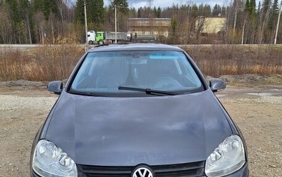 Volkswagen Golf V, 2004 год, 440 000 рублей, 1 фотография