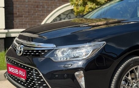 Toyota Camry, 2018 год, 2 350 000 рублей, 4 фотография