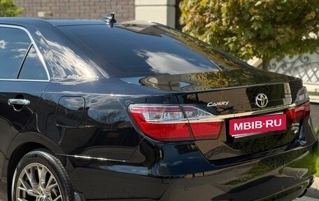 Toyota Camry, 2018 год, 2 350 000 рублей, 9 фотография