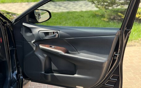 Toyota Camry, 2018 год, 2 350 000 рублей, 21 фотография