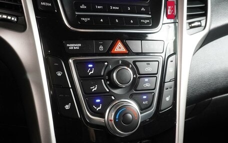 Hyundai i30 II рестайлинг, 2015 год, 1 249 000 рублей, 12 фотография