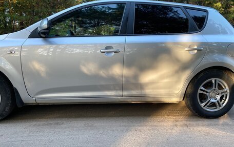 KIA cee'd I рестайлинг, 2009 год, 760 000 рублей, 9 фотография