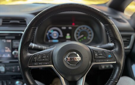 Nissan Leaf II, 2017 год, 1 400 000 рублей, 9 фотография