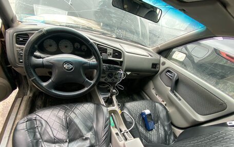 Nissan Primera II рестайлинг, 2001 год, 100 000 рублей, 2 фотография