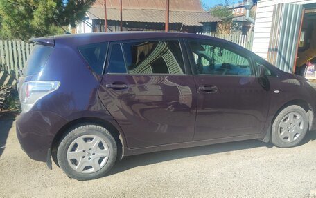 Toyota Verso I, 2009 год, 800 000 рублей, 4 фотография