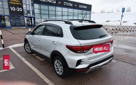 KIA Rio IV, 2022 год, 1 850 000 рублей, 5 фотография