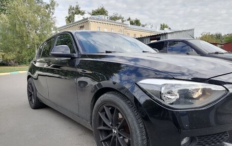BMW 1 серия, 2013 год, 900 000 рублей, 2 фотография