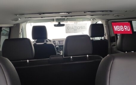 Volkswagen Caravelle T6 рестайлинг, 2019 год, 3 450 000 рублей, 12 фотография