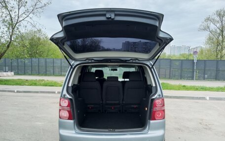 Volkswagen Touran III, 2009 год, 690 000 рублей, 13 фотография