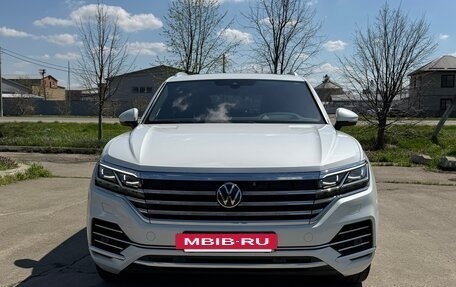 Volkswagen Touareg III, 2021 год, 8 300 000 рублей, 3 фотография