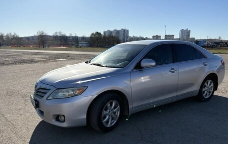 Toyota Camry, 2010 год, 1 300 000 рублей, 7 фотография