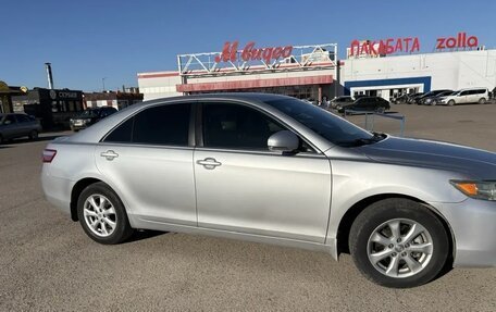 Toyota Camry, 2010 год, 1 300 000 рублей, 3 фотография
