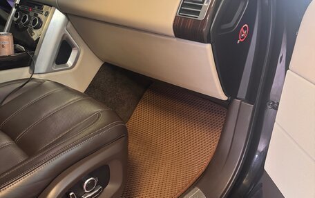 Land Rover Range Rover IV рестайлинг, 2015 год, 4 600 000 рублей, 3 фотография