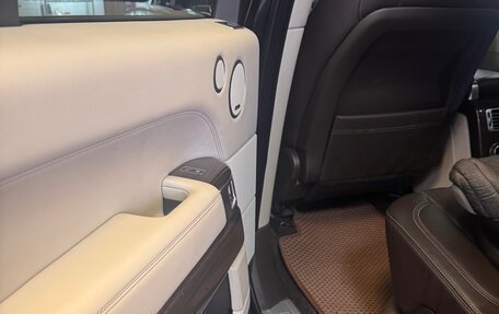 Land Rover Range Rover IV рестайлинг, 2015 год, 4 600 000 рублей, 6 фотография