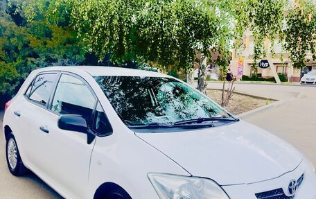Toyota Auris II, 2009 год, 590 000 рублей, 2 фотография