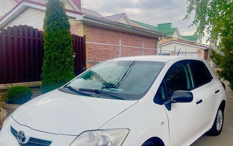 Toyota Auris II, 2009 год, 590 000 рублей, 3 фотография