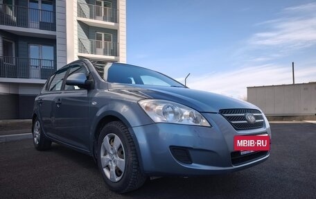 KIA cee'd I рестайлинг, 2007 год, 611 000 рублей, 2 фотография