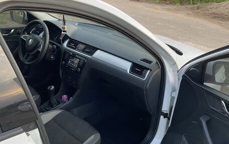 Skoda Rapid I, 2017 год, 999 000 рублей, 17 фотография