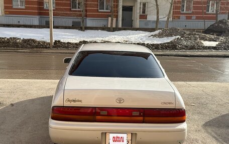 Toyota Crown, 1992 год, 650 000 рублей, 4 фотография
