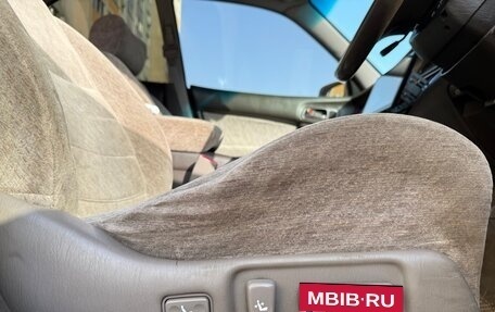 Toyota Crown, 1992 год, 650 000 рублей, 9 фотография