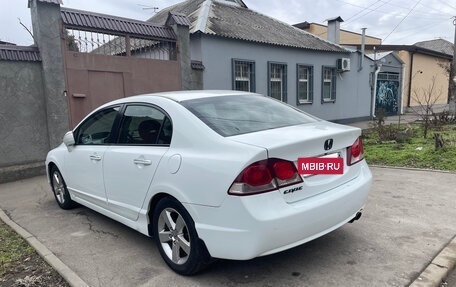 Honda Civic VIII, 2010 год, 900 000 рублей, 5 фотография