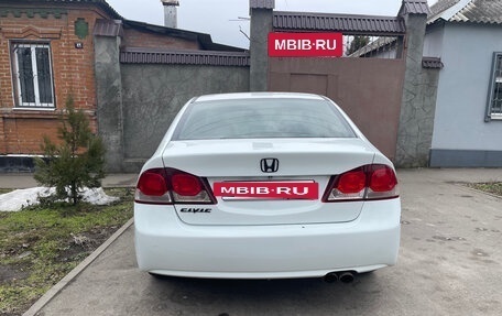 Honda Civic VIII, 2010 год, 900 000 рублей, 6 фотография