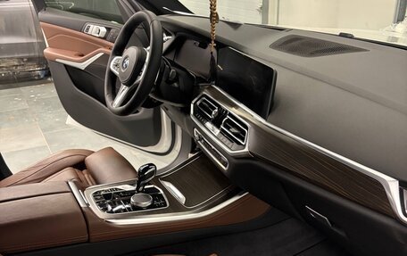 BMW X5, 2019 год, 6 700 000 рублей, 4 фотография