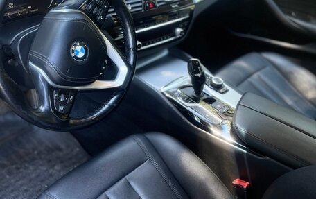 BMW 5 серия, 2018 год, 2 300 000 рублей, 9 фотография